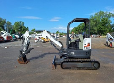 2017 BobCat E26