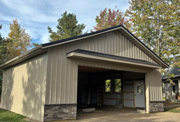 Pole Barn Build