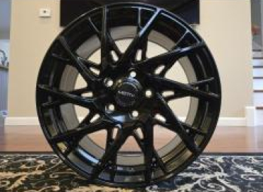 Set of four 17″ wheels