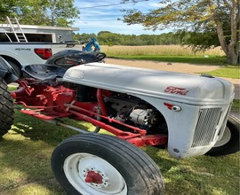 Ford 1947 tractor